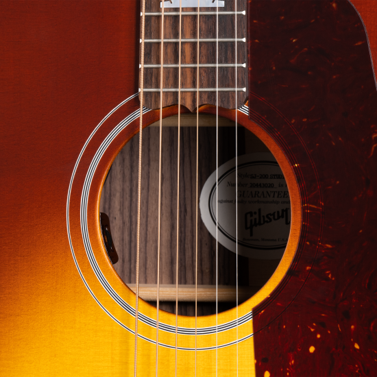 ギブソンGibson SJ-200 Studio Rosewood 2022年製 Gibson SJ-200 Standard RW Rosewood Burst アコースティックギター