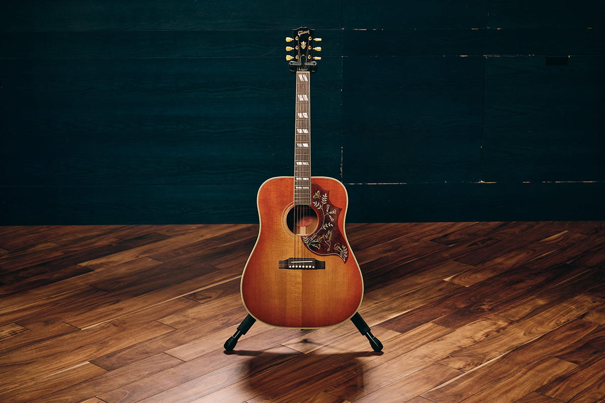 1960 HummingbirdLight Aged Heritage Cherry Sunburst