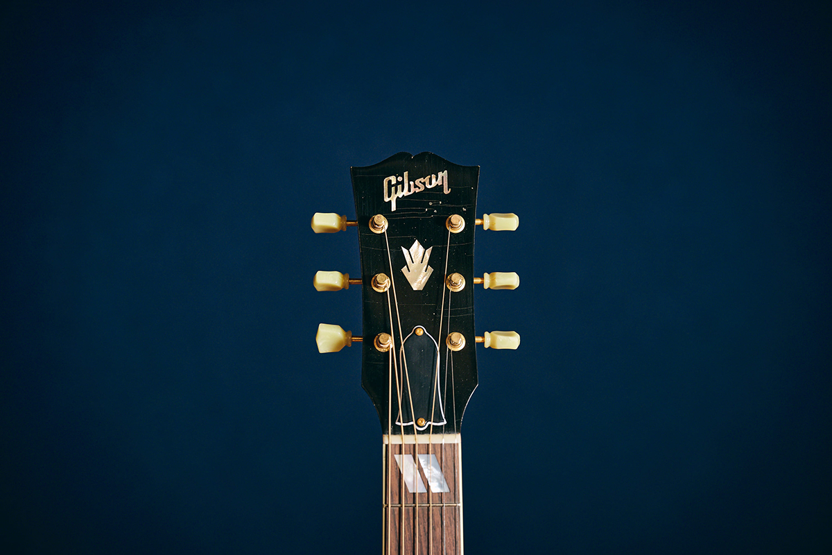 1960 HummingbirdLight Aged Heritage Cherry Sunburst