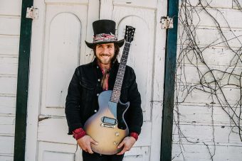 ギブソンから米国のシンガーソングライター/ギタリスト、 ルーカス・ネルソンの最新シグネチャーモデル 『Gibson Lukas Nelson ’56 Les Paul Junior』がリリース