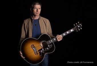 ギブソンから、ノエル・ギャラガーの新作シグネチャー・モデル 『Noel Gallagher J-150』がリリース
