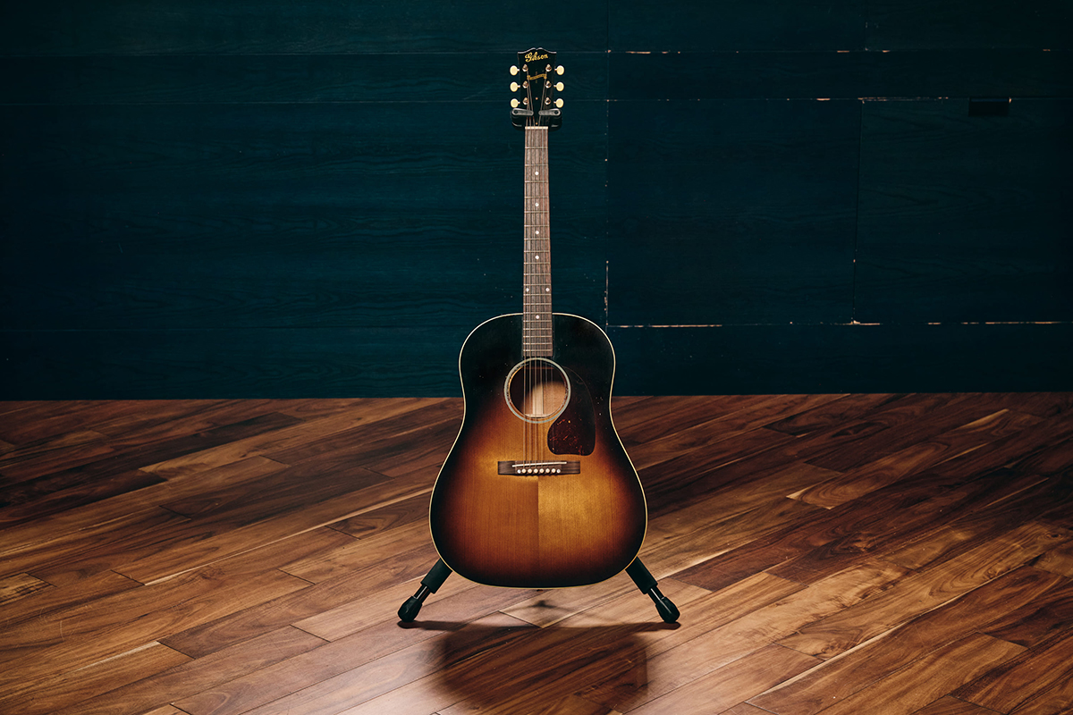 1942 Banner J-45Light Aged Vintage Sunburst