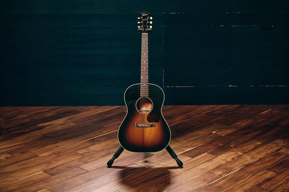 1942 Banner LG-2Vintage Sunburst