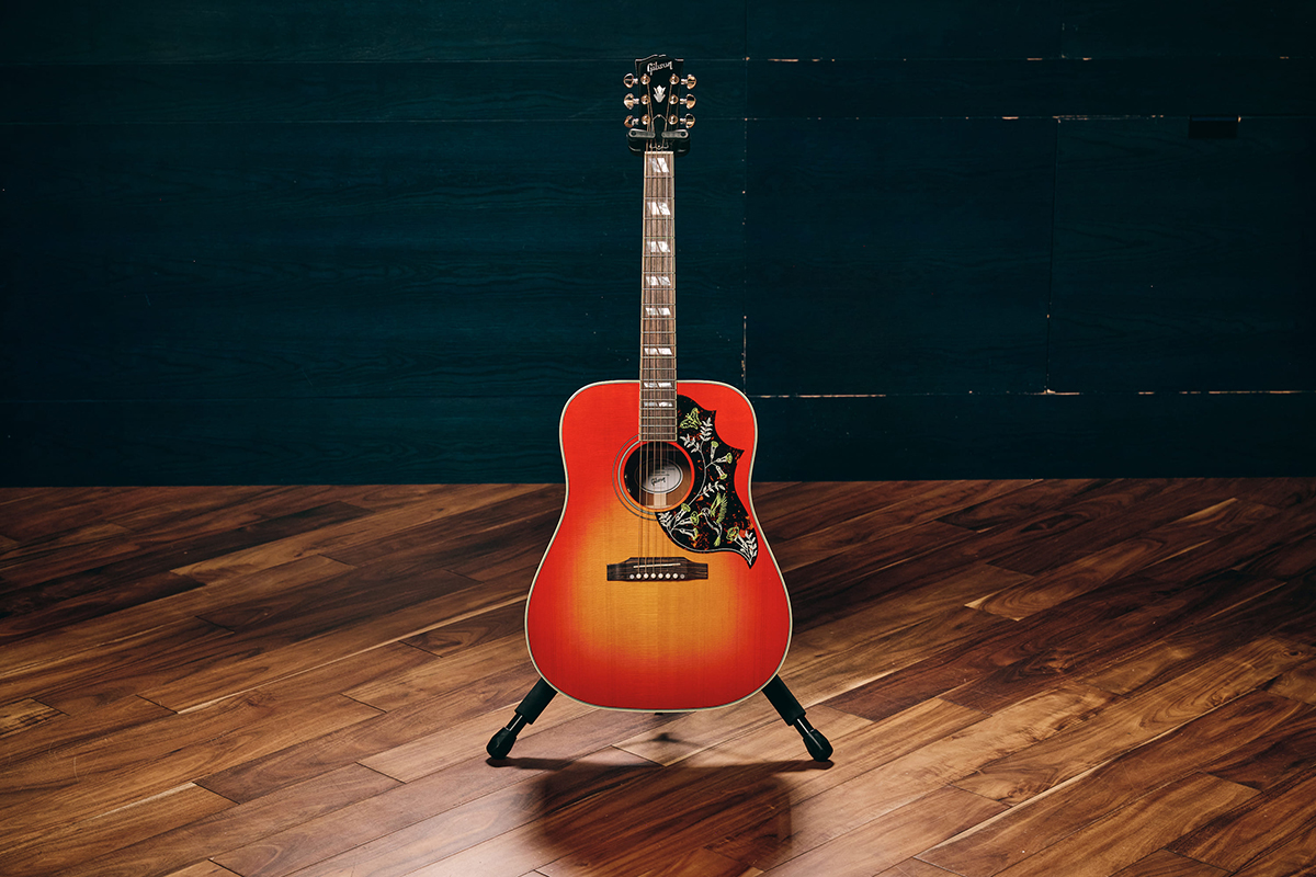 Hummingbird StandardVintage Cherry Sunburst