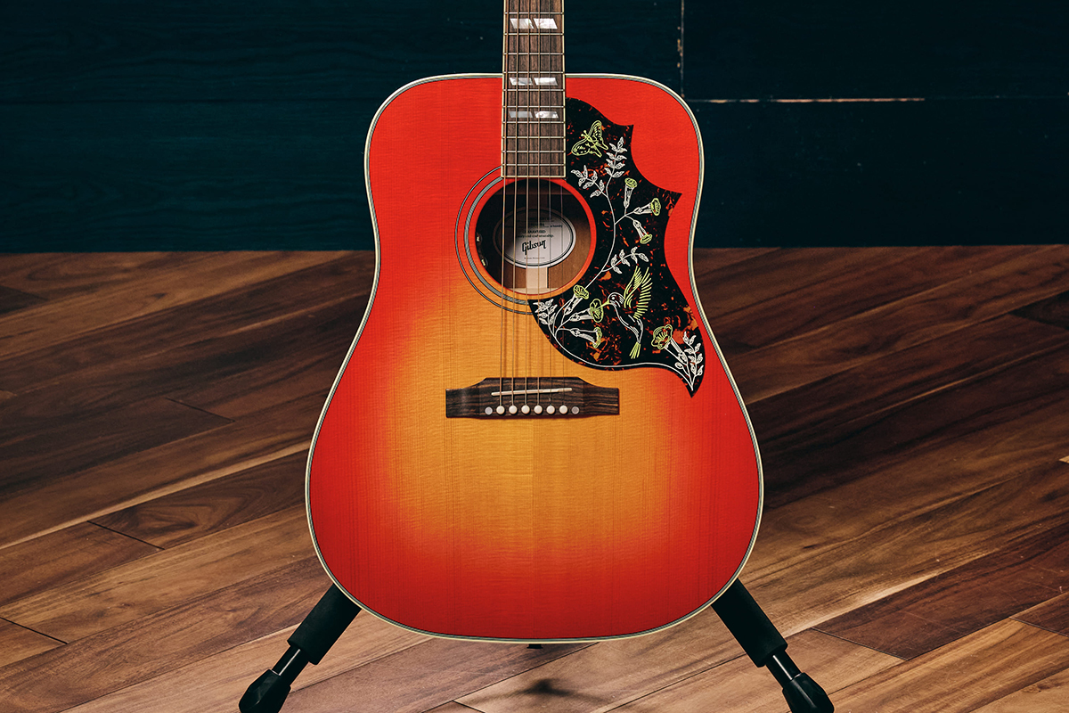 Hummingbird StandardVintage Cherry Sunburst