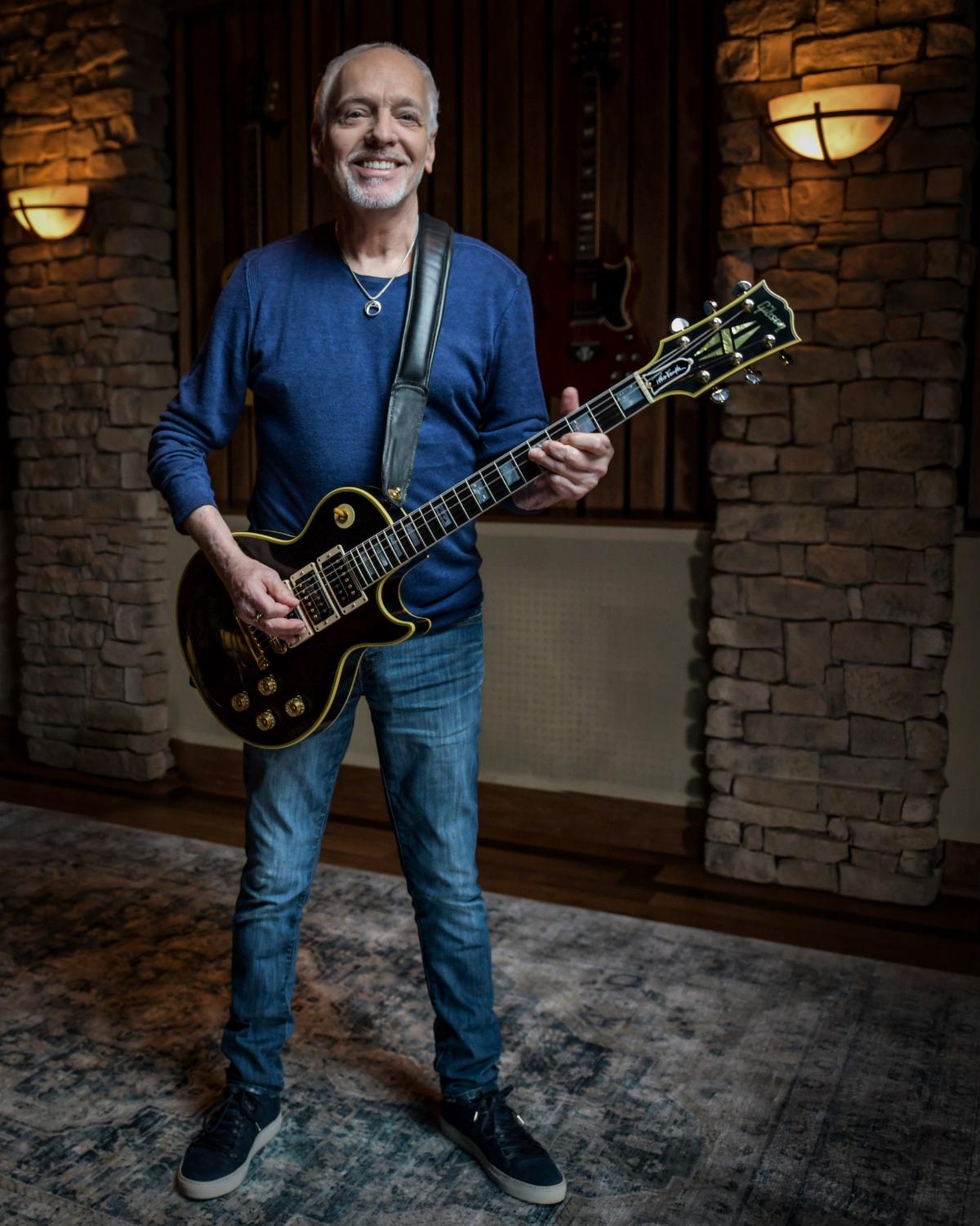 ギブソンが、英国のギター・レジェンドの一人 ピーター・フランプトンの カスタムショップ製『Peter Frampton “Phenix” Les  Paul Custom VOS』の2021年度リリースを発表 | Gibson Japan