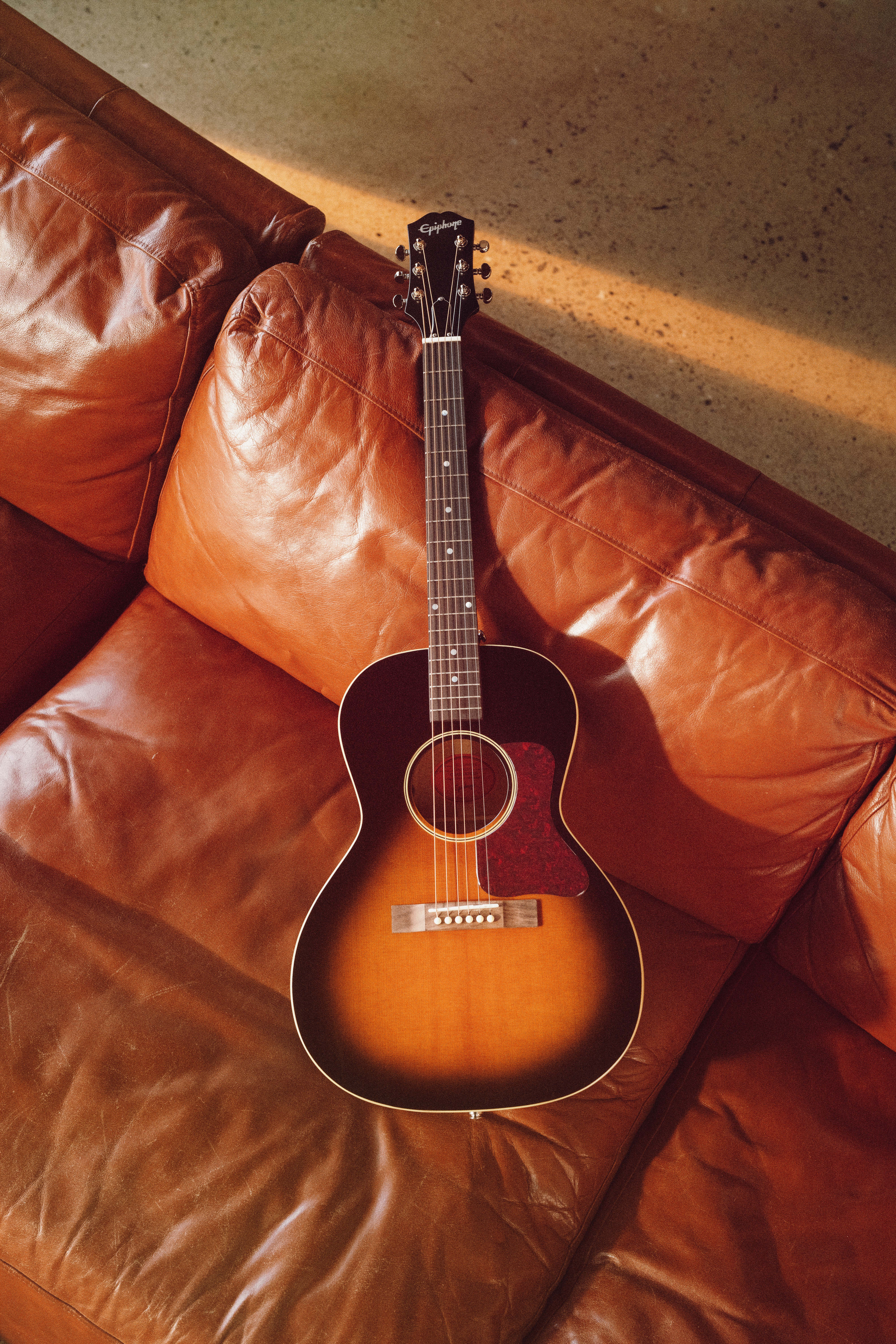 エピフォンから、アップグレードされた 『Inspired By Gibson